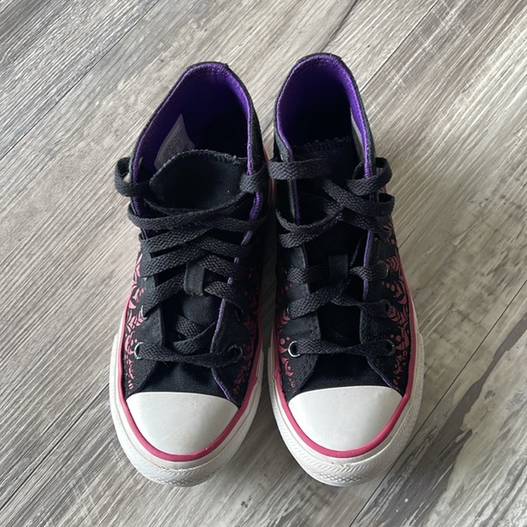 Converse Other - Converse Chuck Taylor All-Star Frozen 2 Anna Unisex Kids Sz 12